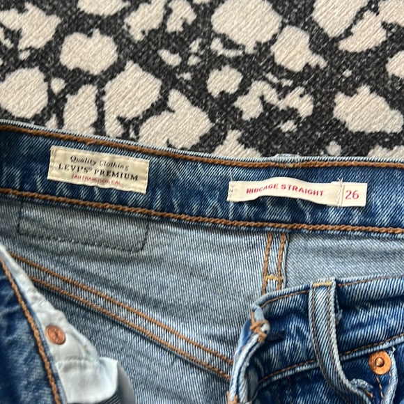 Levis ribcage straight - Picture 3 of 4